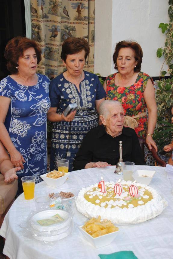 Fallece la vecina María Huertas a los 104 años de edad