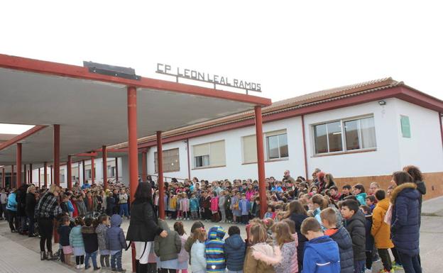 Acto de hoy en el colegio León Leal Ramos. 