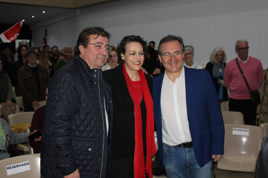 Vara, Valerio y Pacheco en el acto de anoche. 