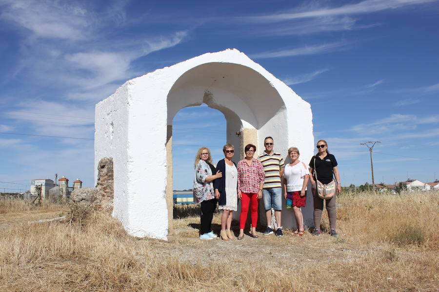 La Portá Blanca, símbolo cultural muy popular y querido en Casar de Cáceres