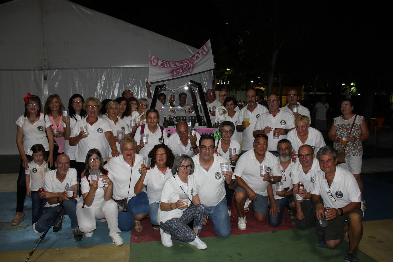 La Generación del 61, grupo que participa por segundo año en las fiestas del Ramo. 