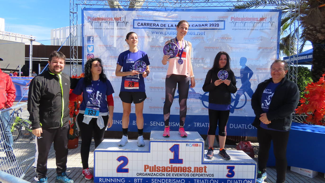 Soledad Barrantes, la primera mujer en la carrera de los 10.000 metros. 