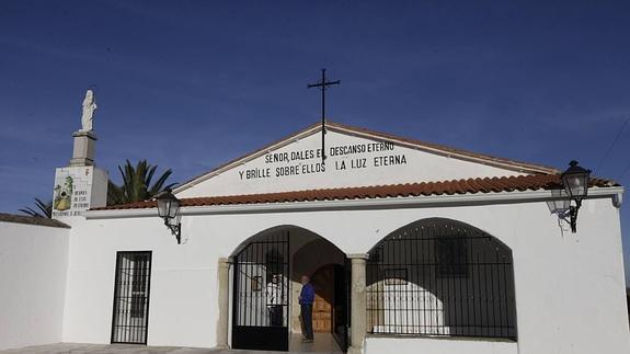 Mañana domingo abrirá de 10.00 a 13.00 horas hasta nuevo aviso. 