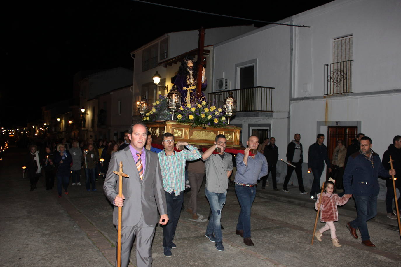 Imagen secundaria 1 - El Crucificado, La Sentencia y el Nazareno, el pasado año.