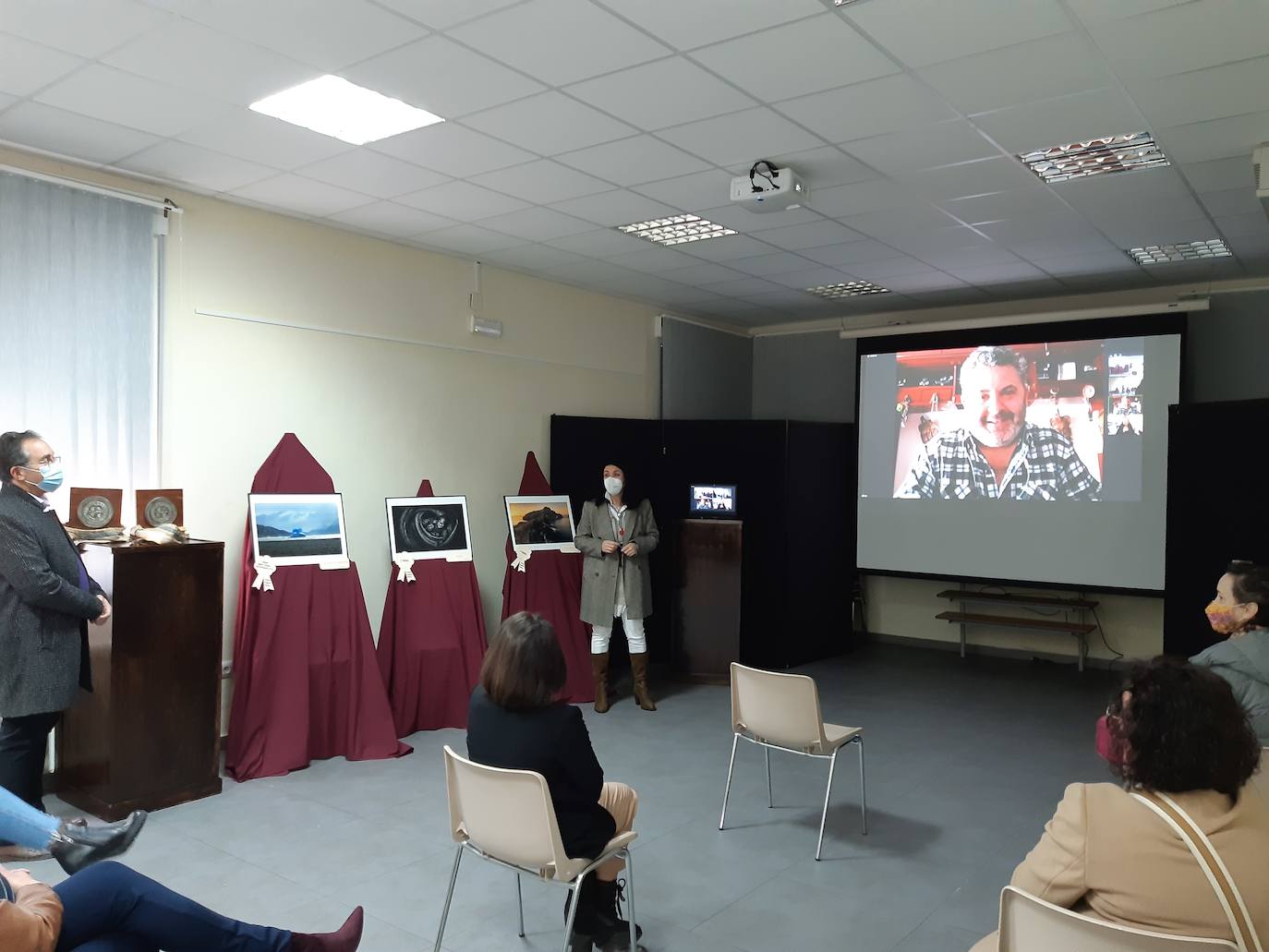 Tres fotografías premiadas entre las 865 presentadas al XXVII Certamen fotográfico 'FotoCasar'