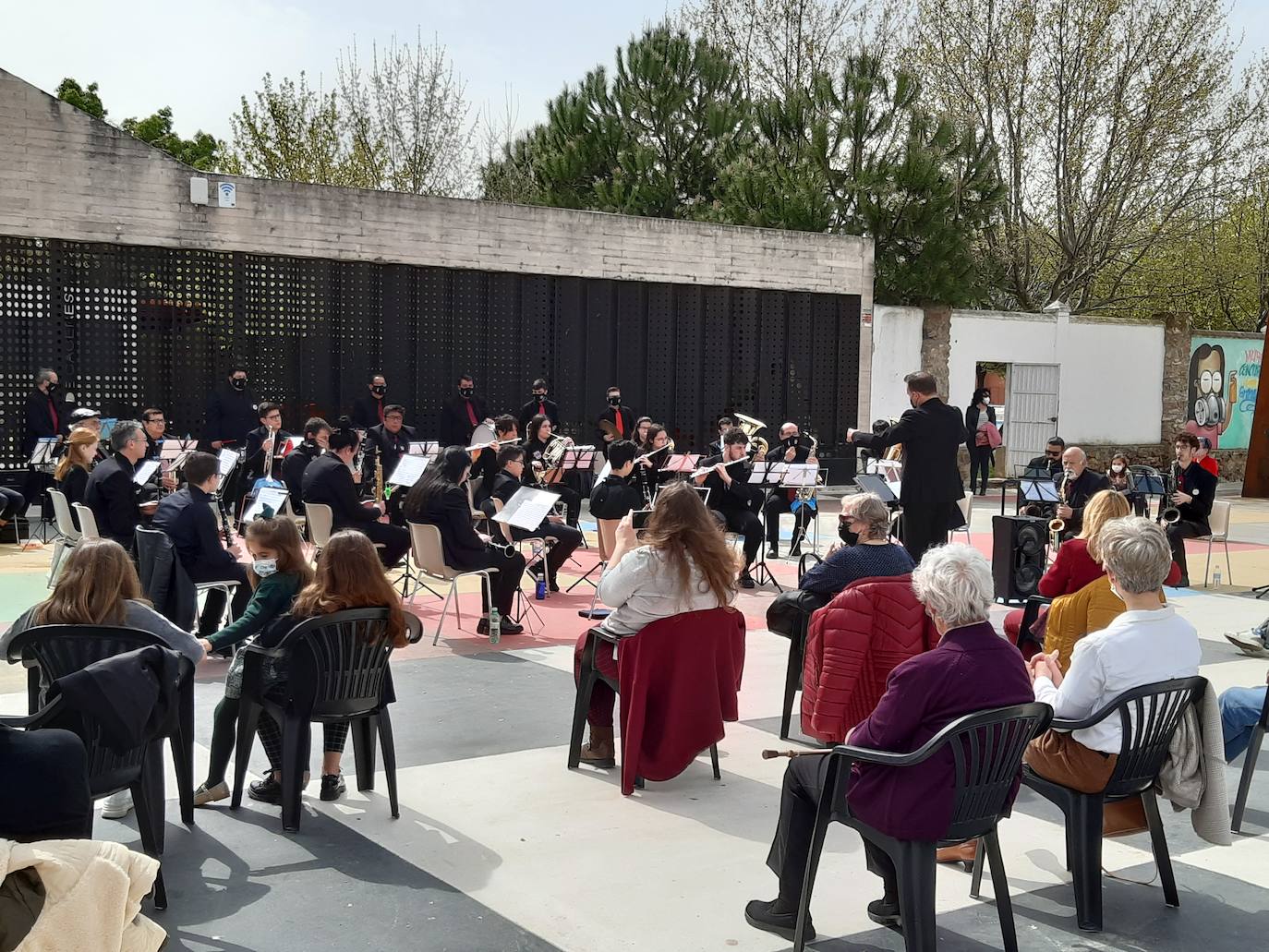 Este año la banda municiparl repetirá el concierto de Navidad, el día 19, en la plaza de Sancho IV. 