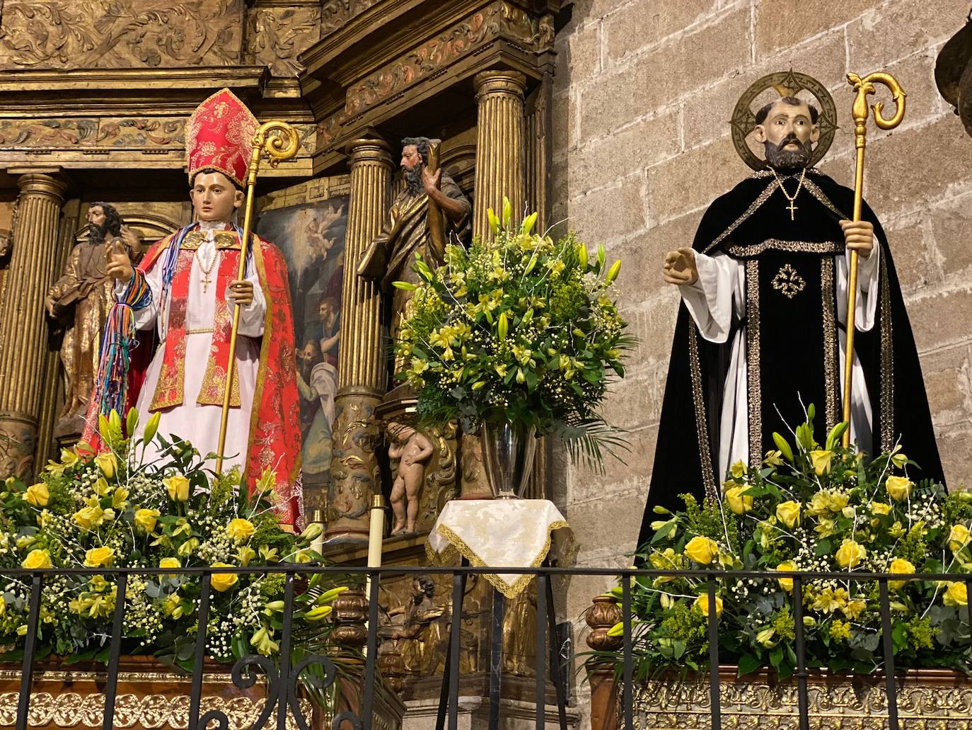 San Benito y San Blas ya están en la parroquia