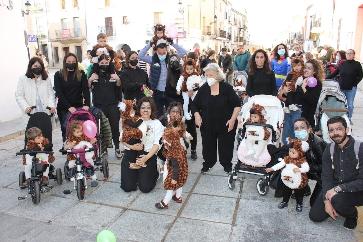 Fotos: Casar de Cáceres vuelve a disfrutar de un gran Carnaval