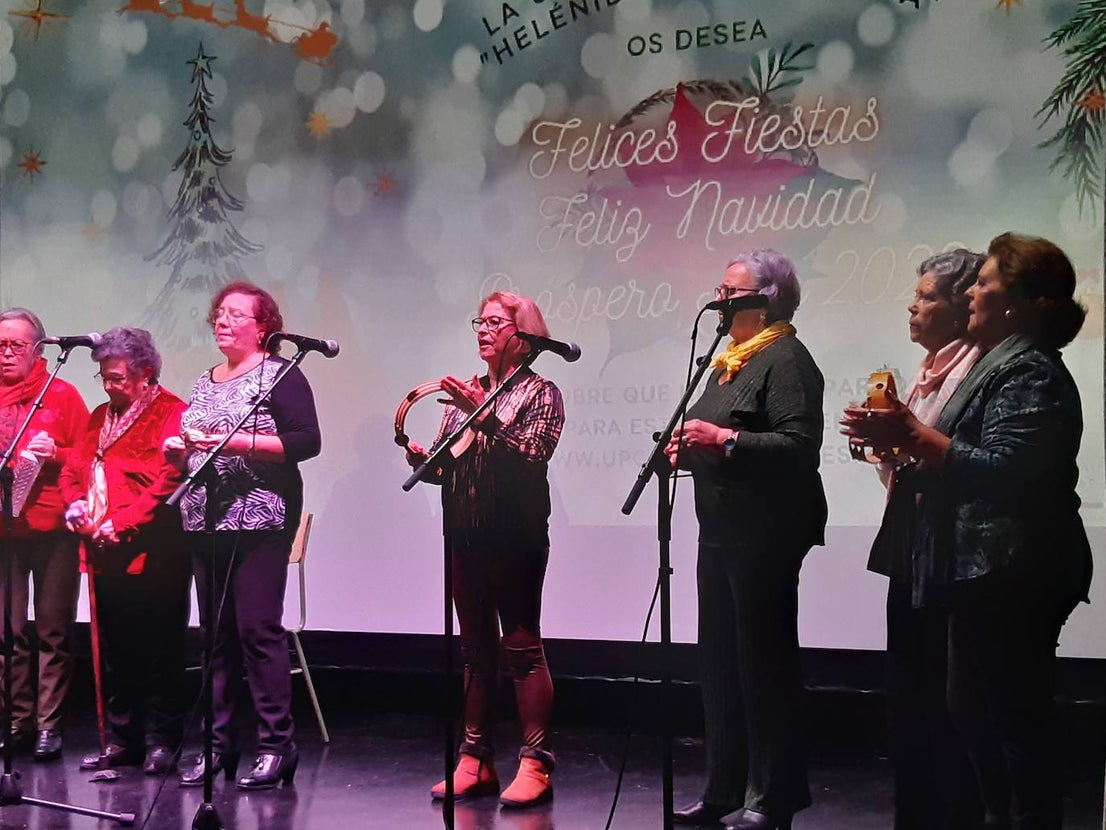 Fotos: Los casareños cantan a la Navidad