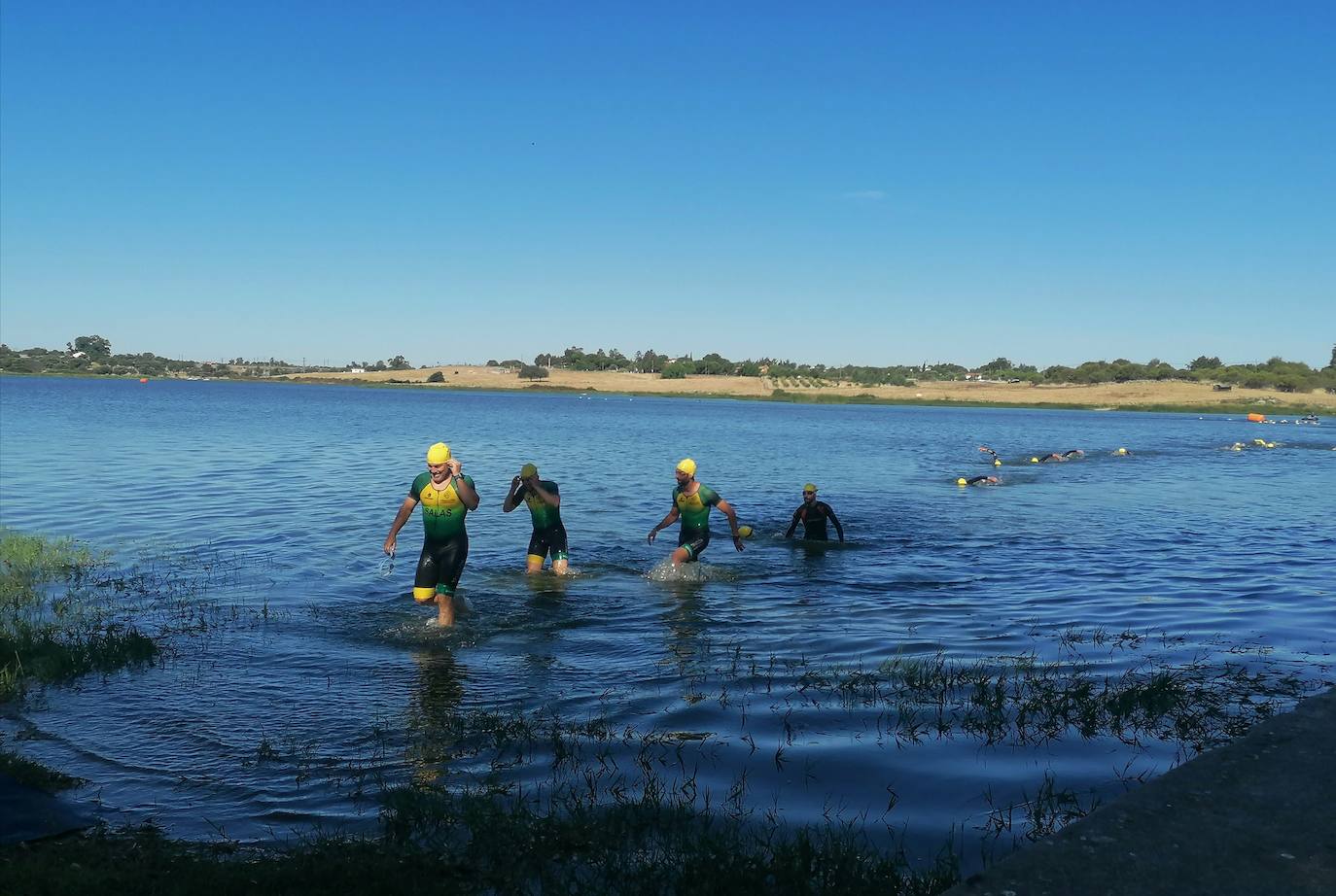 Imagen secundaria 1 - 130 participantes de la región participan en el III Triatlón Torta del Casar