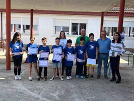 Participantes en la Feria de Ciencias e integrantes de la Escuela municipal de Jóvenes Científicos.