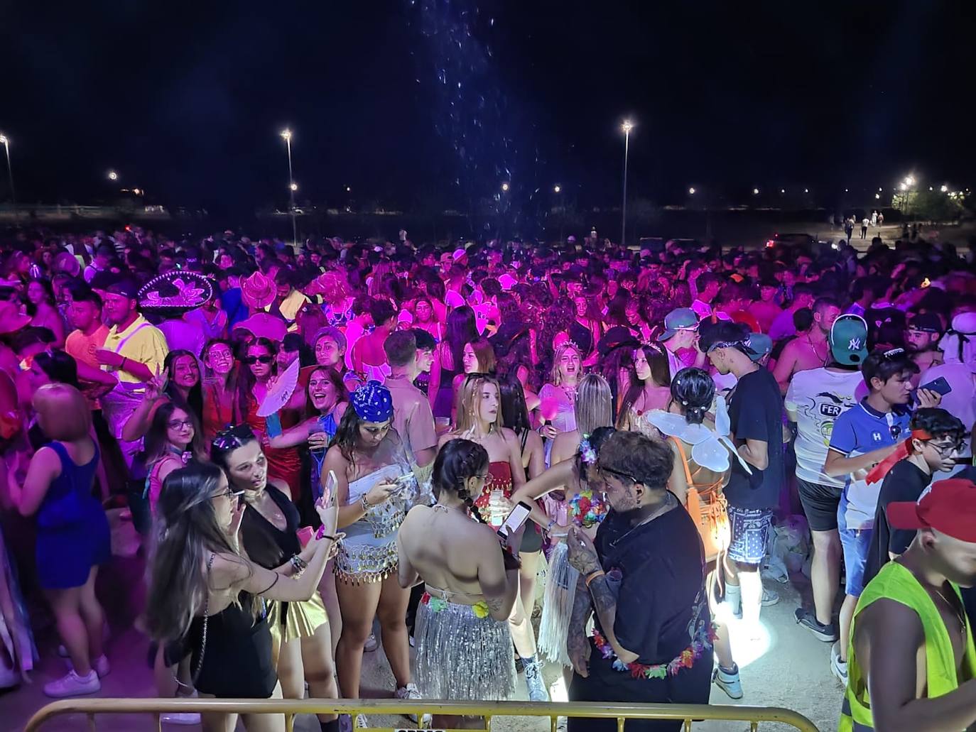 Imagen secundaria 2 - La fiesta infantil del Carnaval logra recaudar 462,30 euros para NUPA