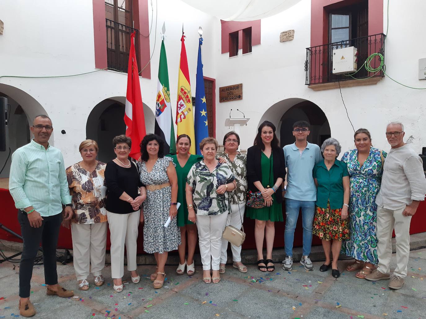 Imagen principal - Primer acto institucional por el Día de Extremadura en Casar de Cáceres