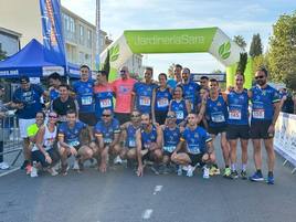 Integrantes del Club Maratón Casar, organizadores de este evento deportivo.