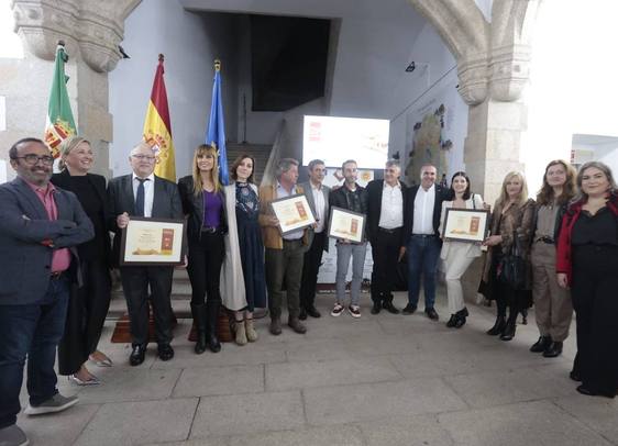 Noche de premios con sabor a Torta del Casar