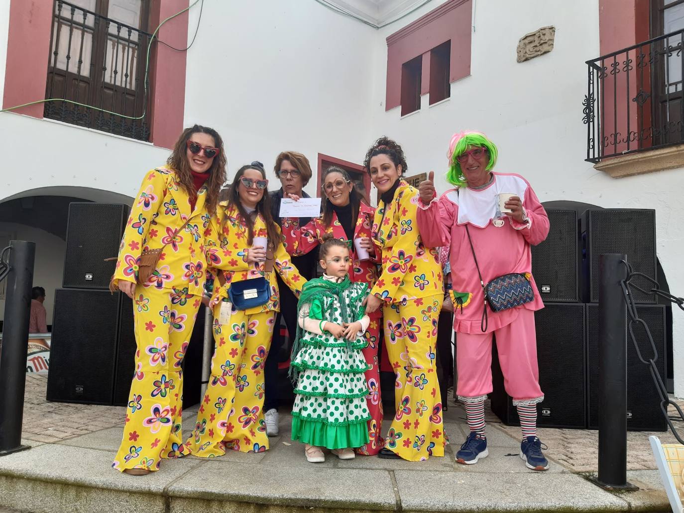 María Godino, ha recogido su premio dotado con 100 euros. 