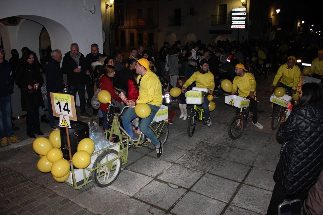 Fotos: El Carnaval casareño entusiasma a personas de todas las edades