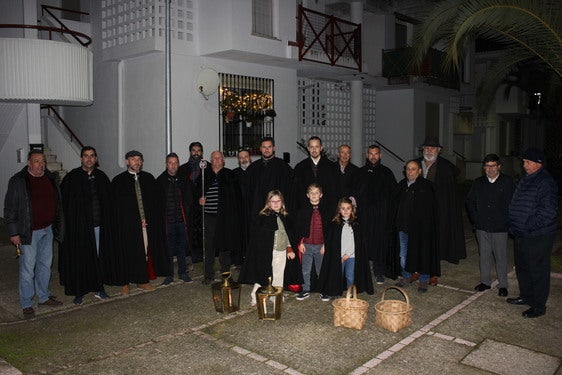 La Cofradía de Ánimas cumple un año más con el tradicional Rezo de Reyes