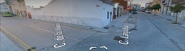 El hombre estaba a escasos metros de su casa cuando se ha visto sorprendido por dos hombres.
