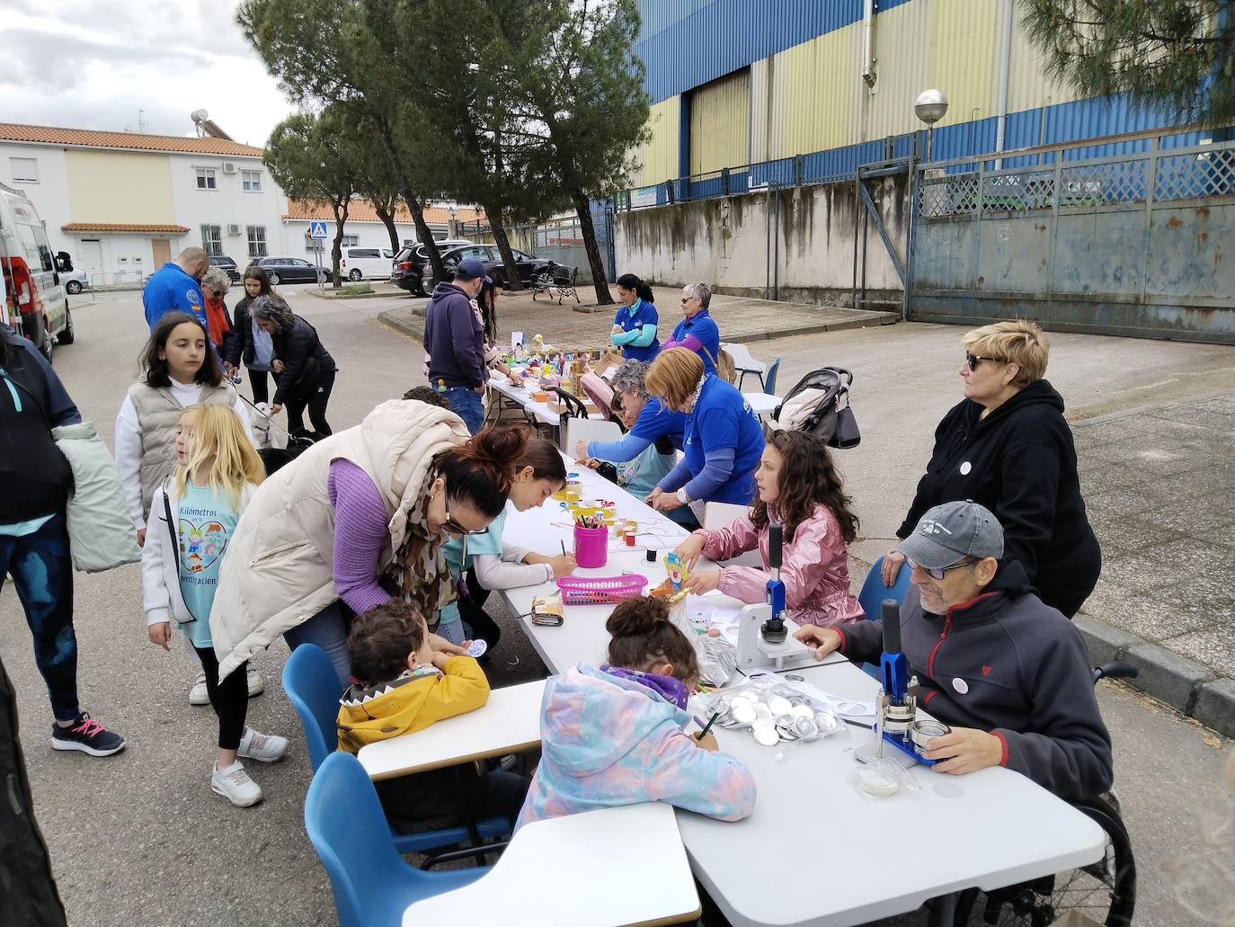 Así ha vivido Casar de Cáceres sus 12 horas solidarias 'Kilómetros por la investigación'