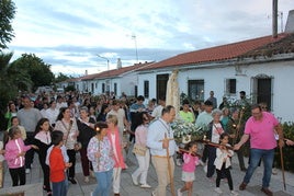 La Virgen de Fátima, a su paso por el Paseo de Extremadura