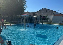 El Ayuntamiento no cerrará el vaso infantil de la piscina y propone recomendaciones a los usuarios