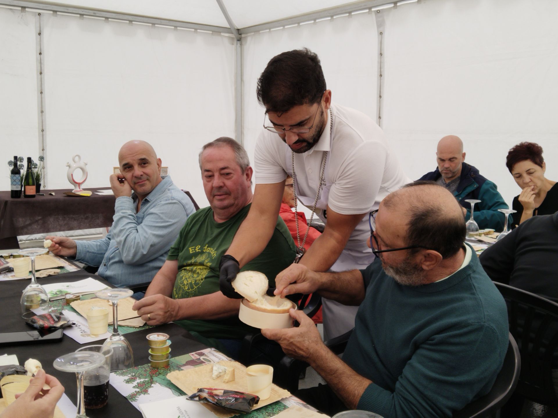 La Feria Europea del Queso echa el cierre a tres días intensos de degustaciones y actividades