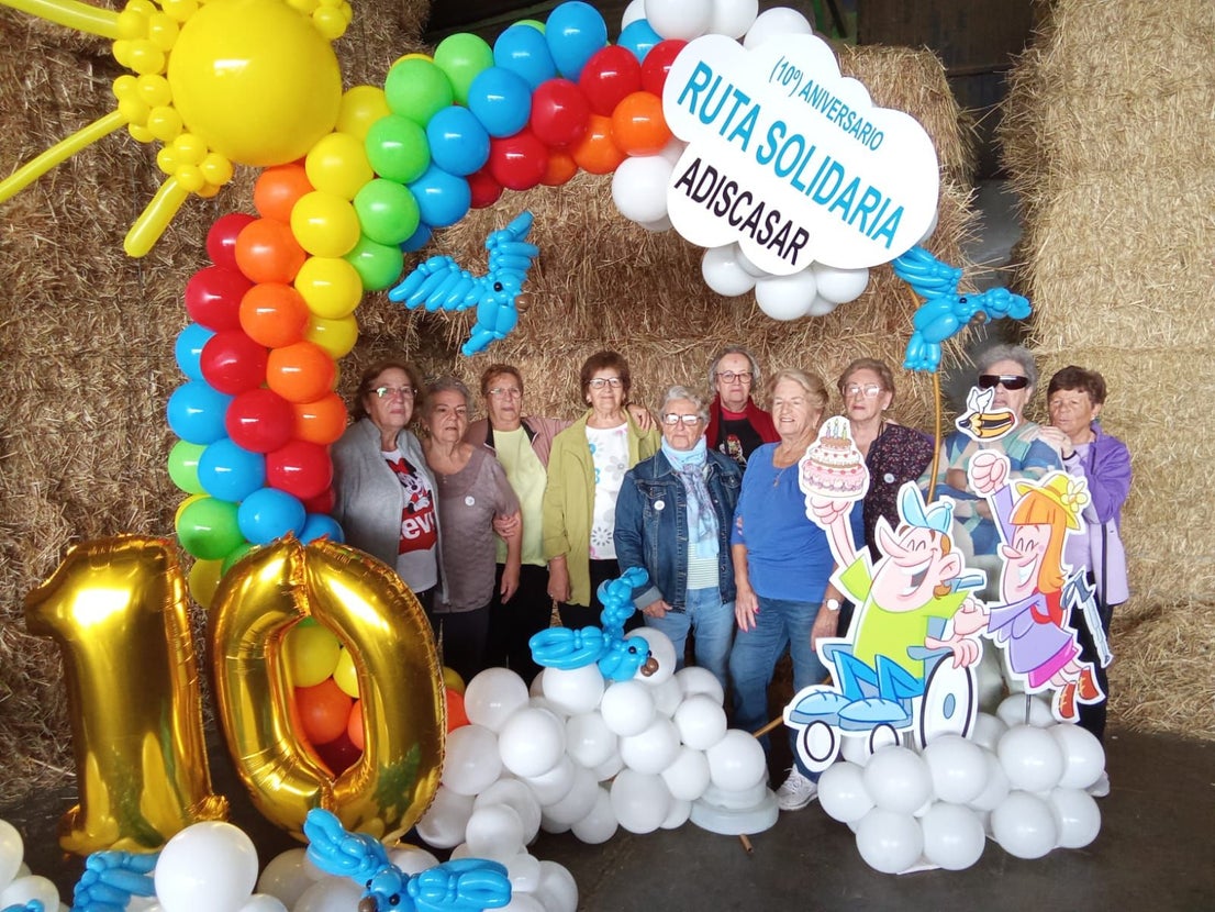 La X Ruta solidaria de Adiscasar se celebra con cerca de 550 inscritos y bate su récord de participación