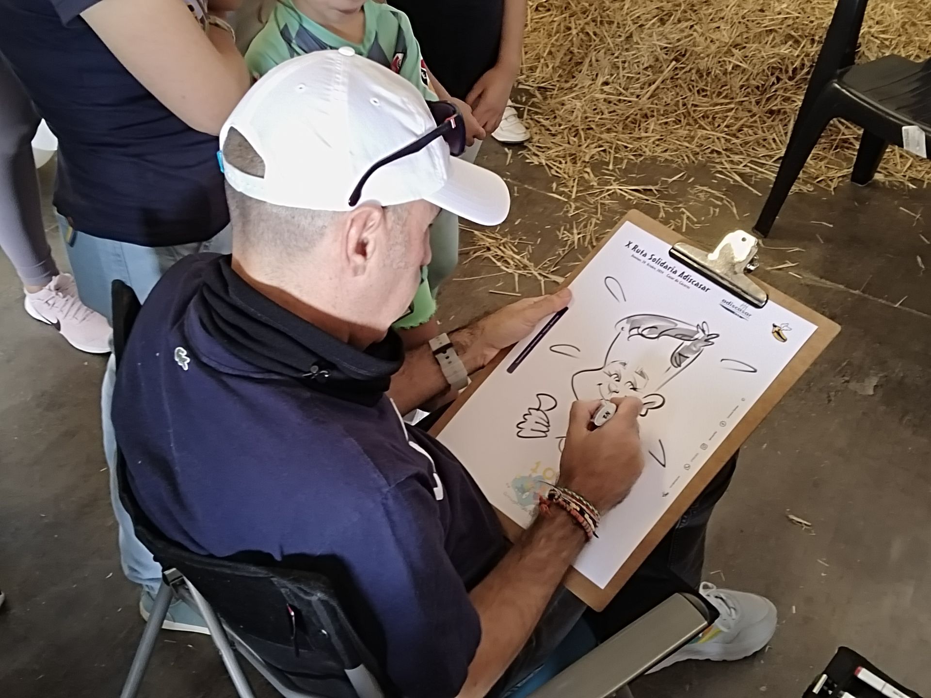 La X Ruta solidaria de Adiscasar se celebra con cerca de 550 inscritos y bate su récord de participación