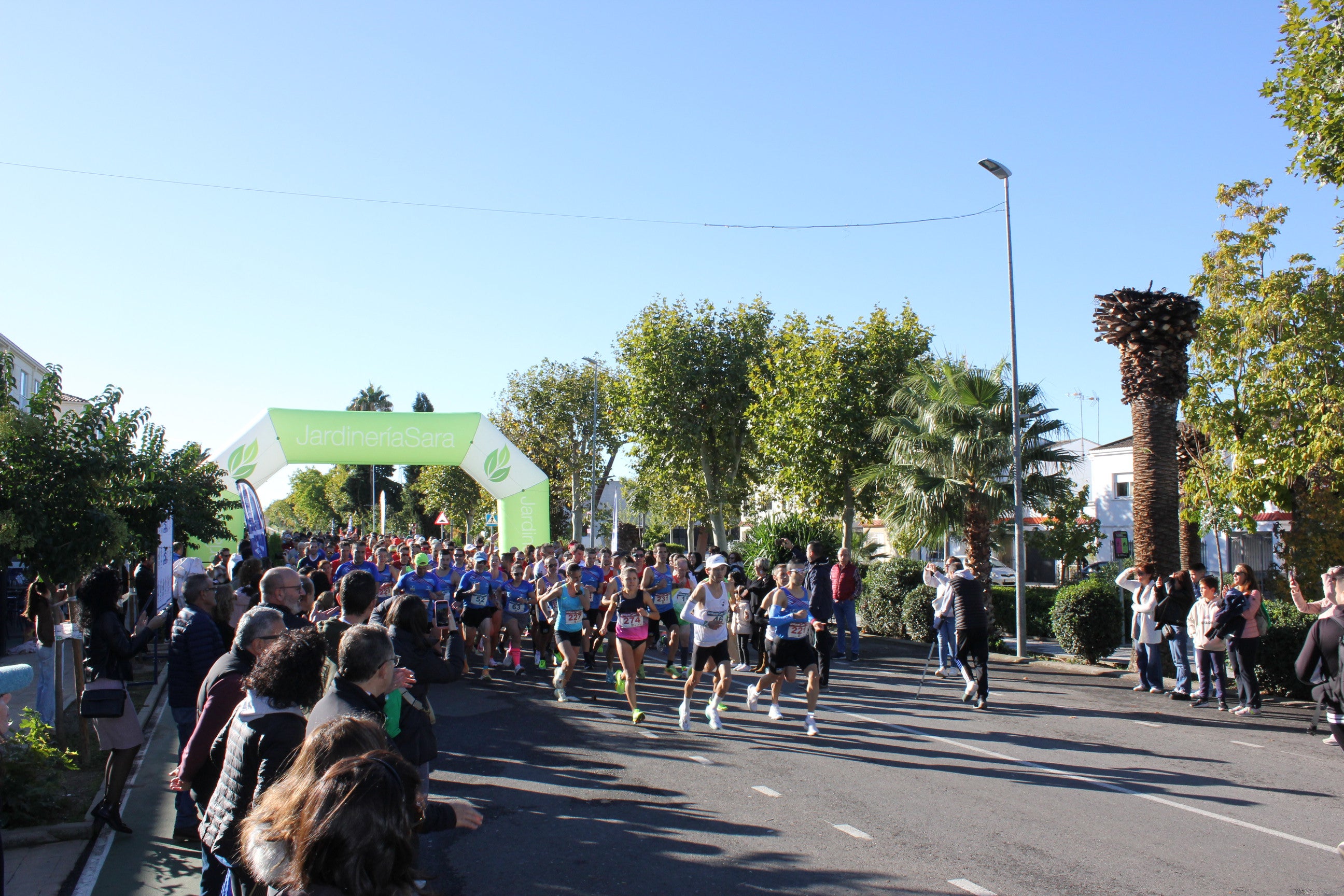 Algunos de los momentos vividos hoy en la III Media Maratón y 10K Torta del Casar