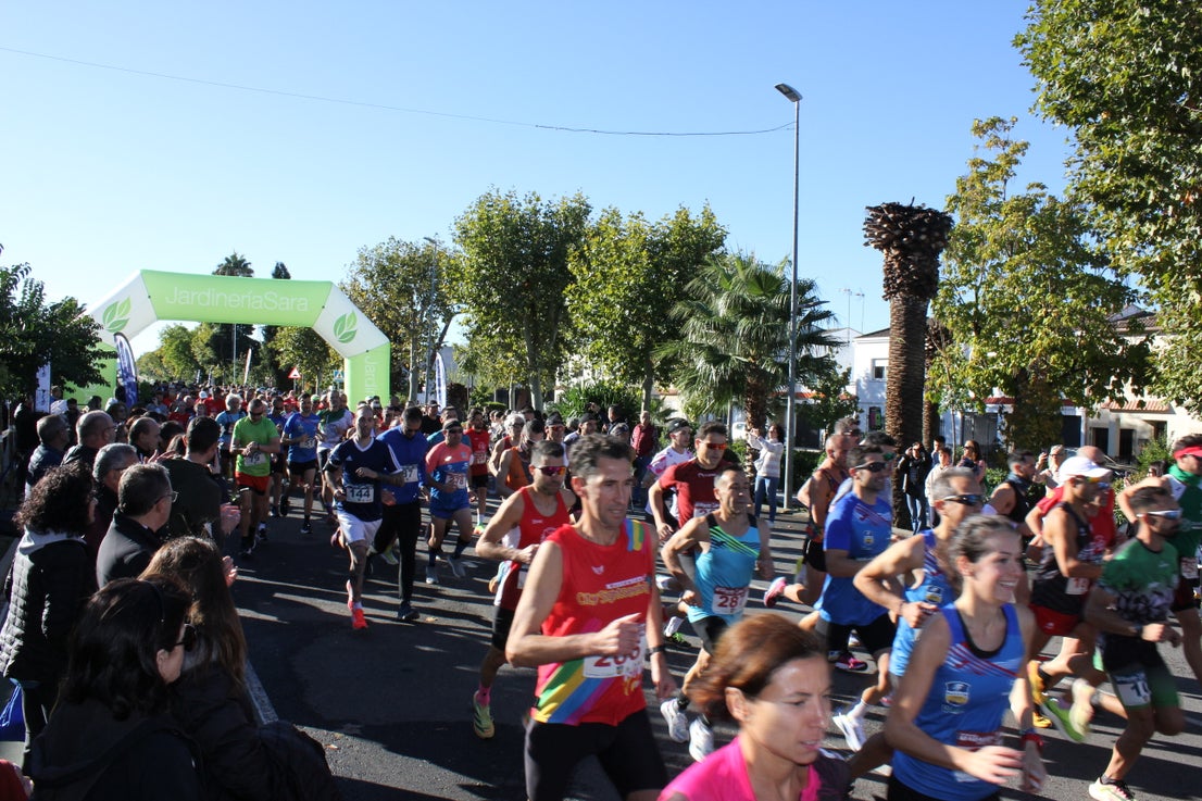 Algunos de los momentos vividos hoy en la III Media Maratón y 10K Torta del Casar