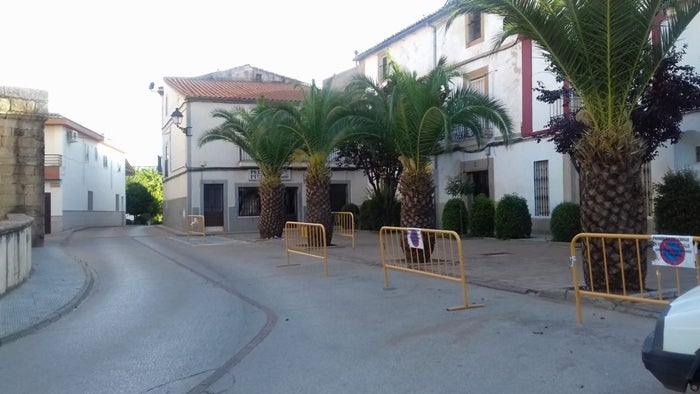 El estacionamiento ya se ha restringido en la zona. 