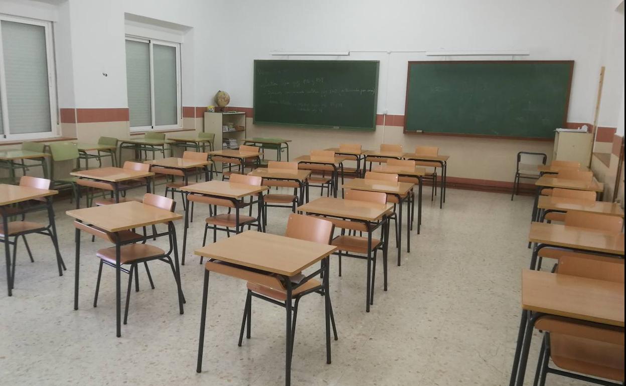 El coronavirus vacía las aulas de los centros educativos de la localidad