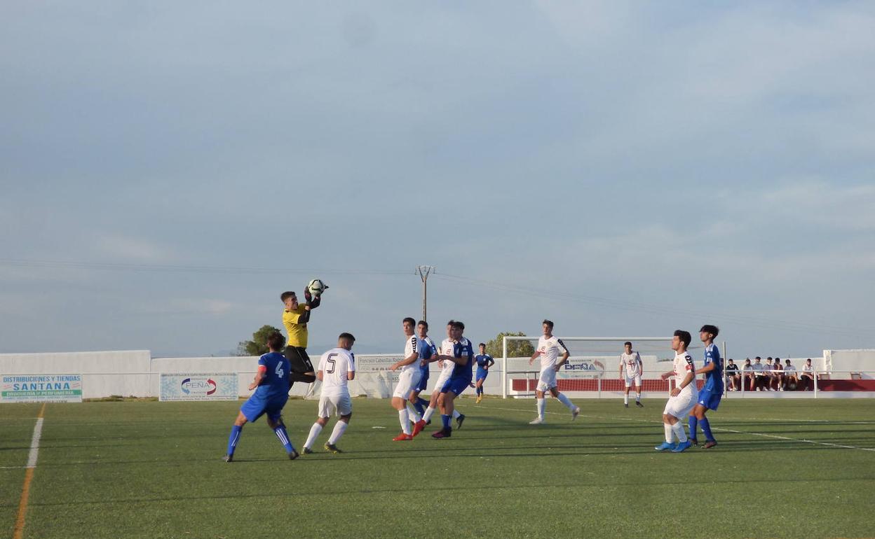 Los equipos del CD Castuera-Subastacar jugarán 4 partidos este fin de semana, dos de ellos en el Manuel Ruíz