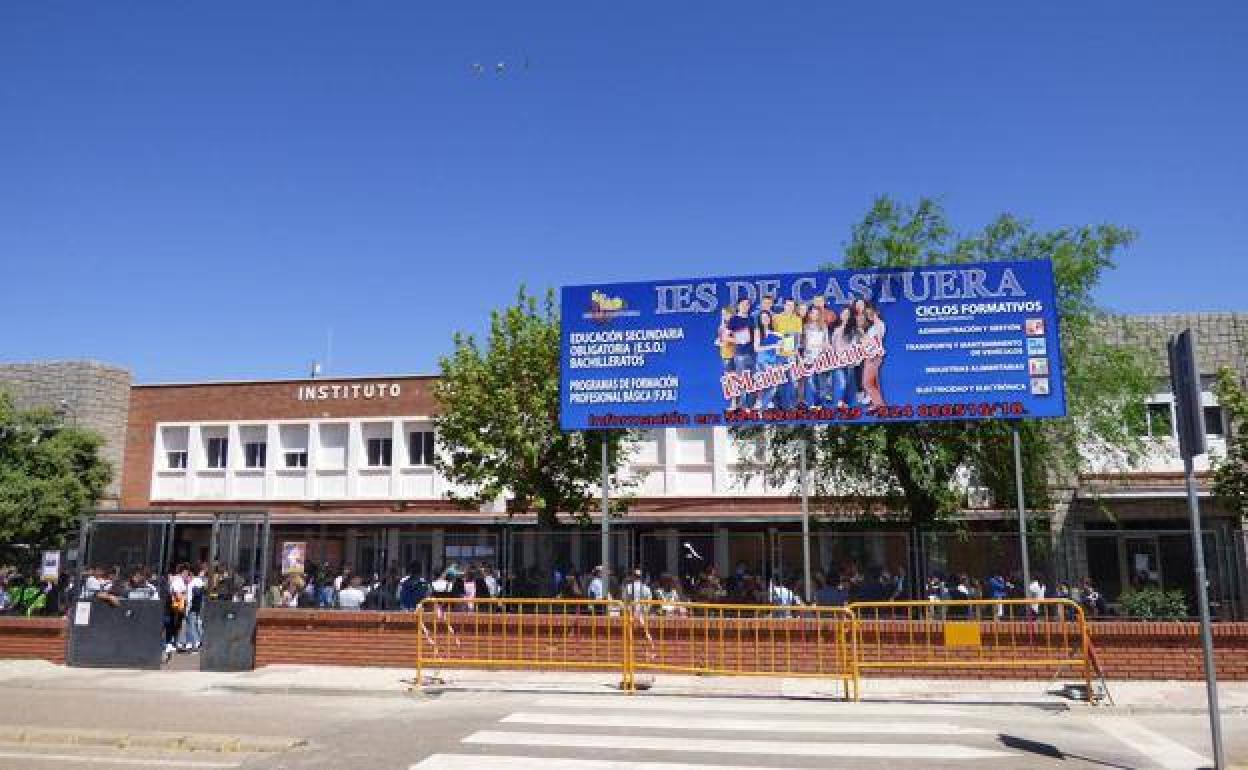 El IES de Castuera anuncia el calendario para el inicio del curso 2022- 23