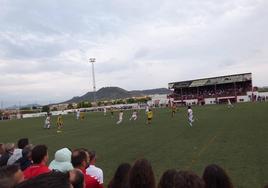 Imagen del partido de ayer domingo en el Manuel Ruiz.