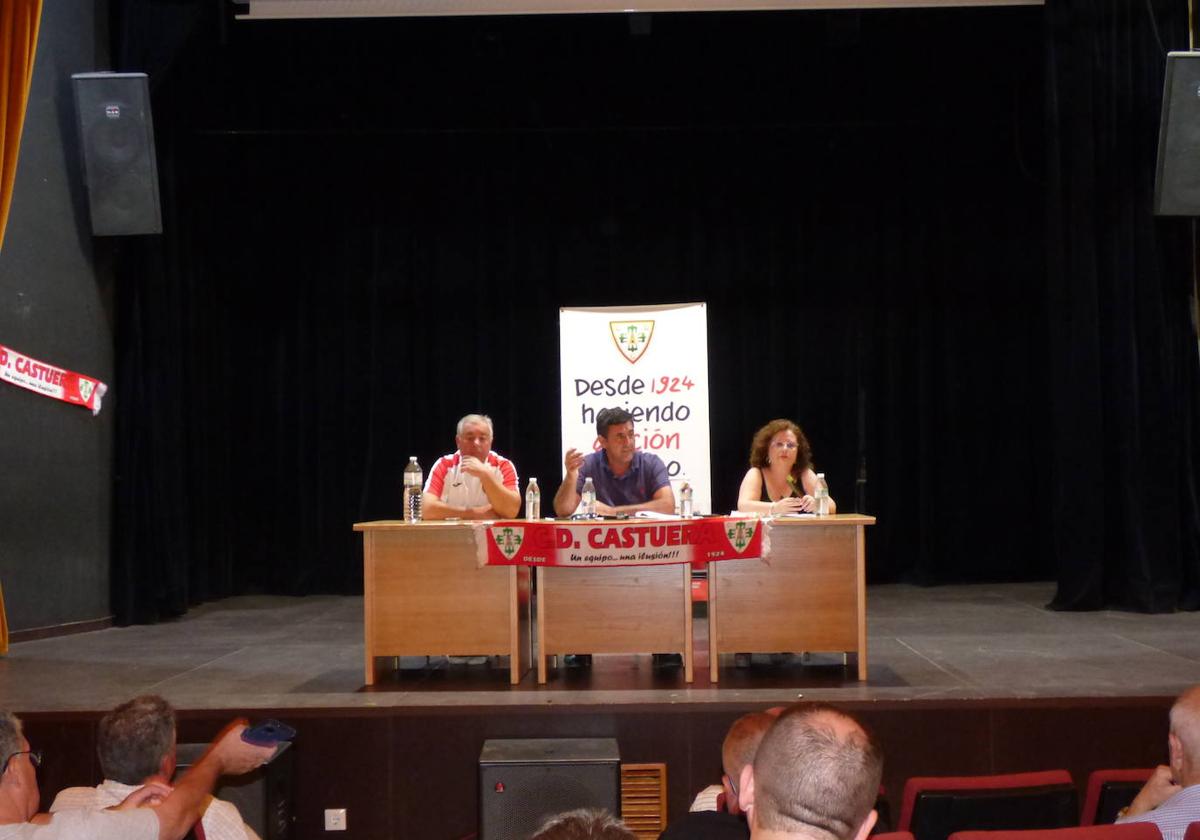 El CD Castuera-Subastacar celebró su Asamblea General de socios