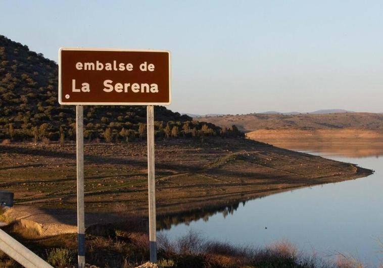 Los embalses de La Serena y Zújar bajan 3 hectómetros cúbicos en la última semana