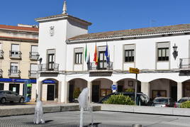 Plaza de España. Ayuntamiento de Castuera.