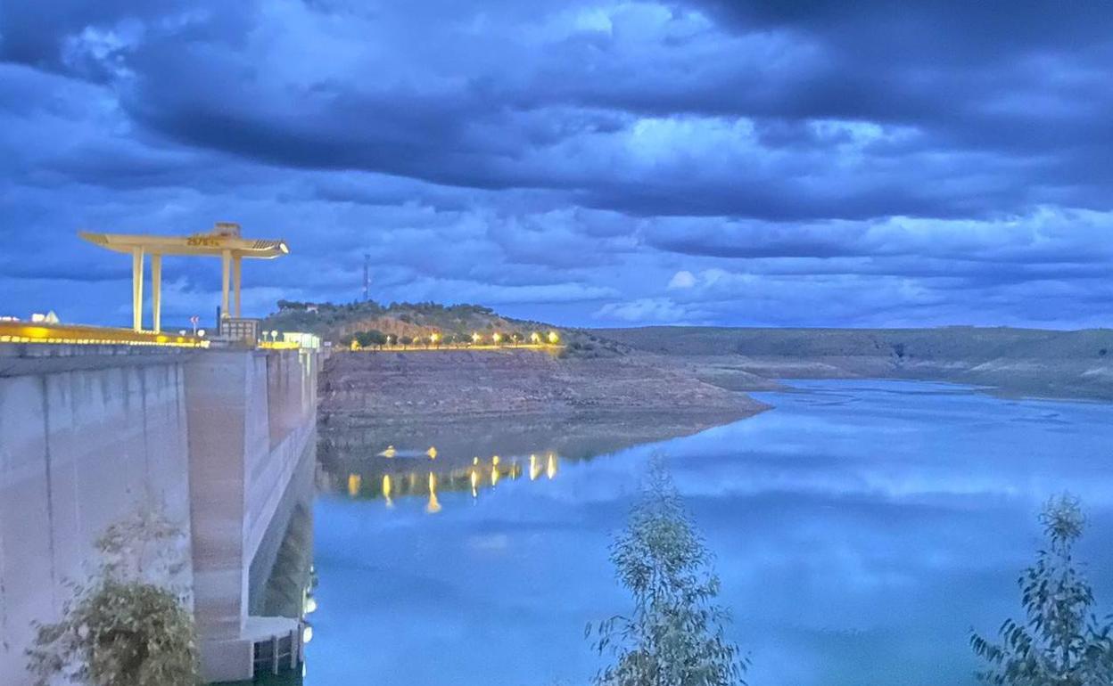Los embalses de La Serena y Zújar pierden un hectómetro cúbico en los últimos 7 días