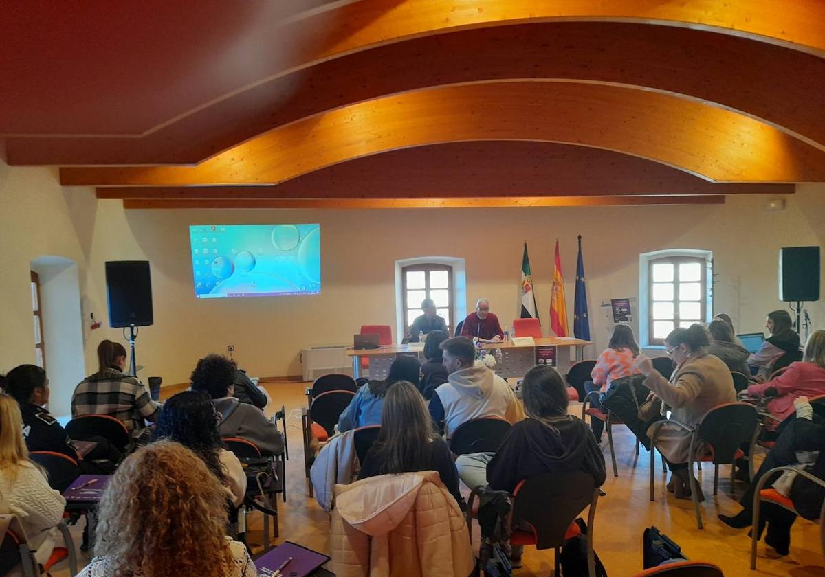 Jornada profesional sobre «Medios Digitales y Violencia»,