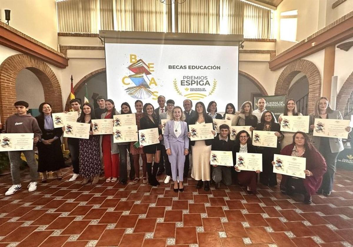 La alumna del IES Castuera, Ana María Silva, galardonada con el Premio Espiga de Educación