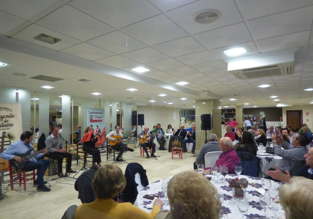 La Peña Flamenca «Manzanito de Castuera», celebrará el viernes 13 de diciembre su tradicional cena de Navidad
