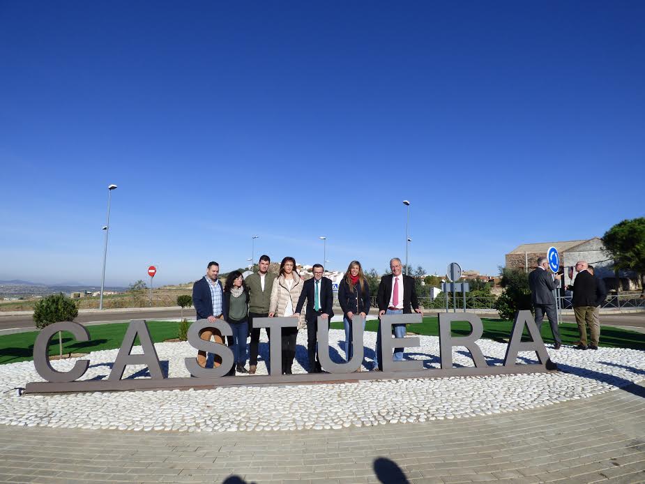 Finalizan las obras de acondicionamiento de la rotonda del Pozo Nuevo