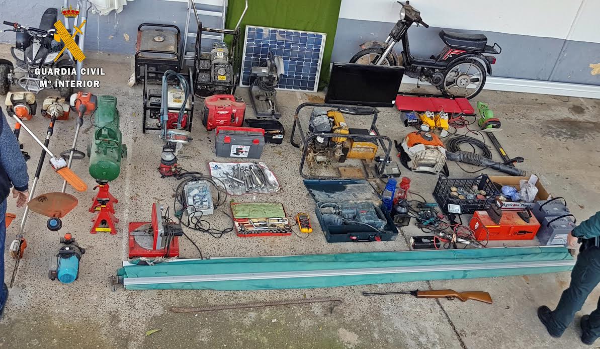 La Guardia Civil de Castuera detiene al presunto autor de más de una decena de robos en casas de campo y fincas de comarca de La Serena