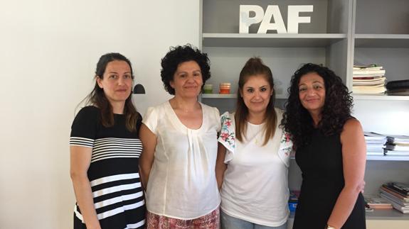 Noemí, Rosa, Carolina y Dulce 