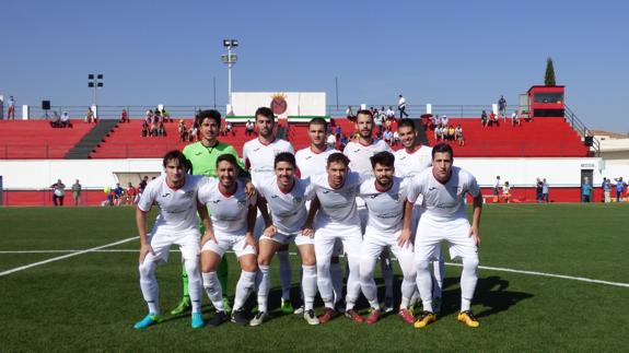 Primer punto a domicilio del CD Castuera ante la UD Montijo (1-1)