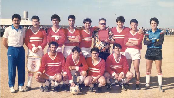 Partido celebración primer ascenso temporada 1984/1985 jugaron contra los juveniles del Real Madrid 