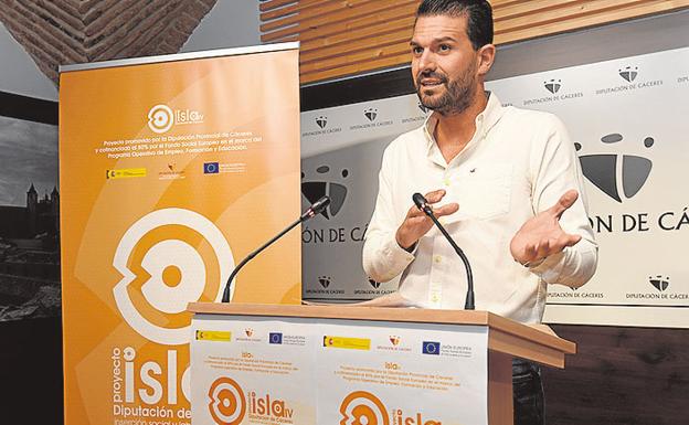 La Diputación pone en marcha el proyecto ISLA IV, del que se beneficiarán 221 municipios de la provincia