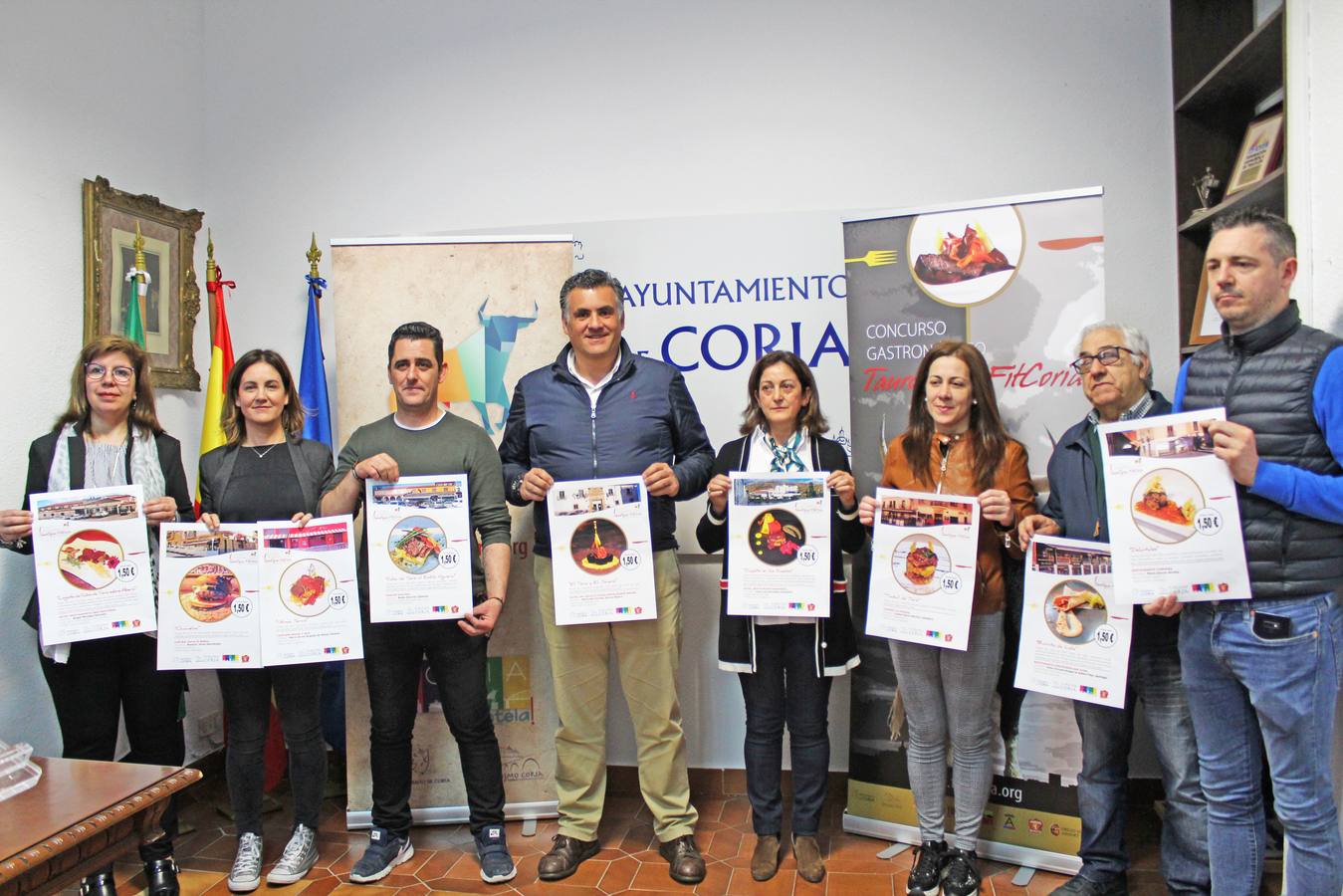 Presentación del concurso gastronómico en el Ayuntamiento cauriense